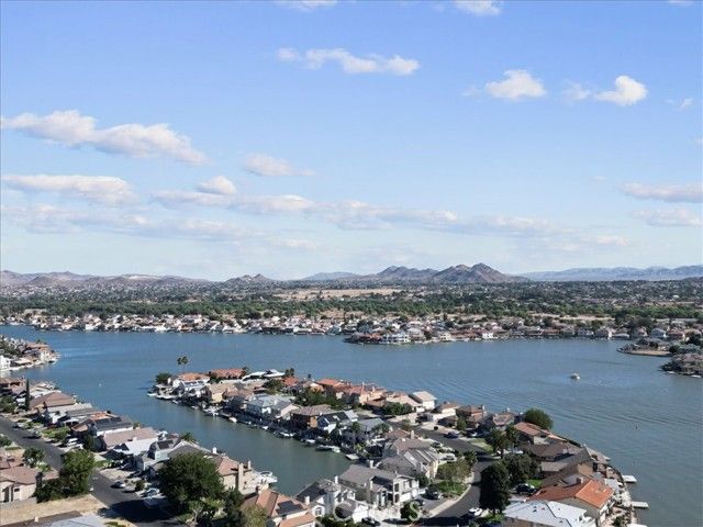 17800 Rancho Bonita Road, Victorville, CA 92395