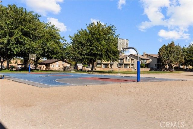 17800 Rancho Bonita Road, Victorville, CA 92395