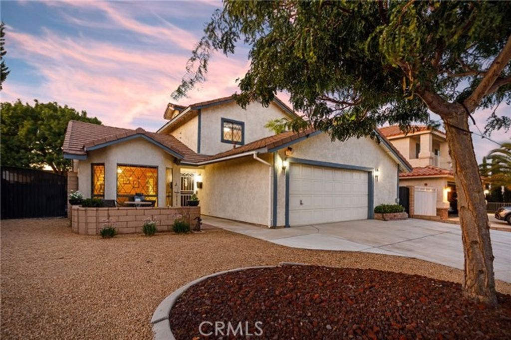 17800 Rancho Bonita Road, Victorville, CA 92395