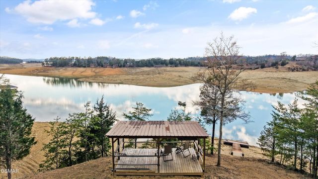 2739 Windy Cove Way, Sevierville, TN 37876