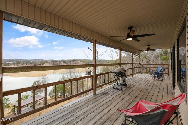 2739 Windy Cove Way, Sevierville, TN 37876