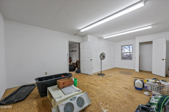 2739 Windy Cove Way, Sevierville, TN 37876