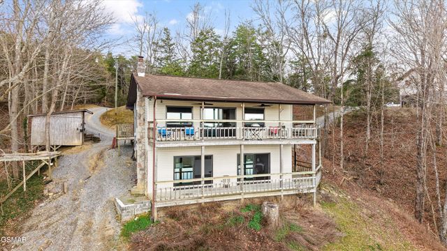 2739 Windy Cove Way, Sevierville, TN 37876