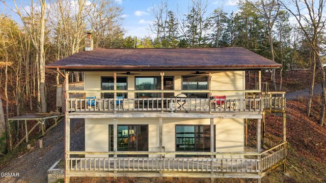 2739 Windy Cove Way, Sevierville, TN 37876