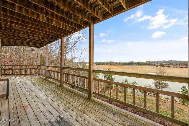 2739 Windy Cove Way, Sevierville, TN 37876