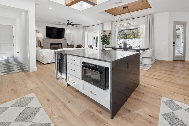 3821 NE COUNTY ROAD 138, High Springs, FL 32643