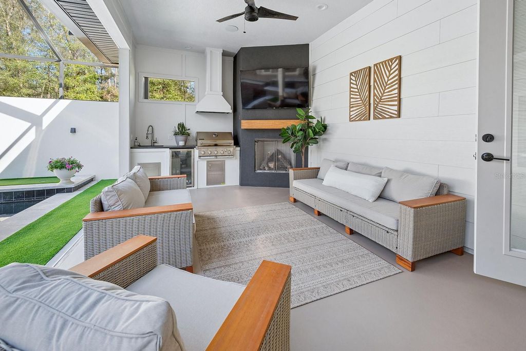 Image 17 of property listing at 3821 NE COUNTY ROAD 138, High Springs, FL 32643