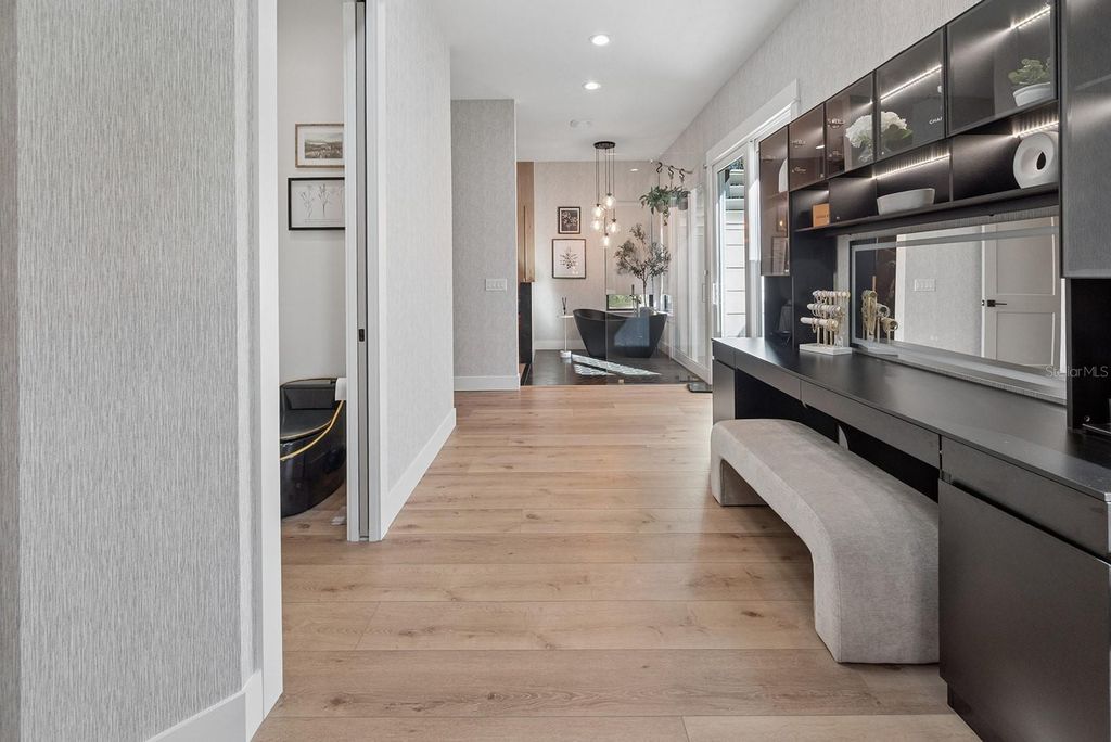 Image 41 of property listing at 3821 NE COUNTY ROAD 138, High Springs, FL 32643