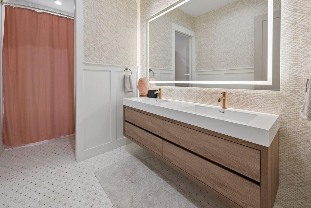 Image 46 of property listing at 3821 NE COUNTY ROAD 138, High Springs, FL 32643