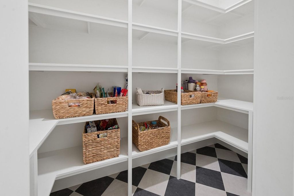 Image 51 of property listing at 3821 NE COUNTY ROAD 138, High Springs, FL 32643