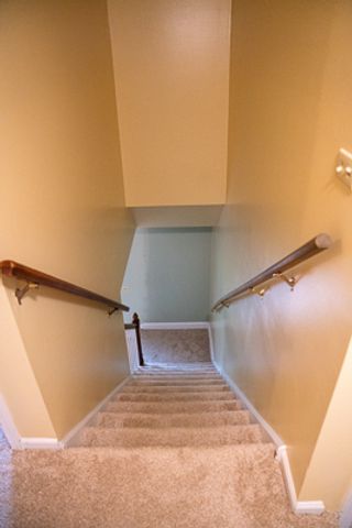 3235 N Volz Drive E, Arlington Heights, IL 60004