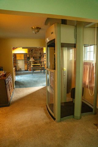 3235 N Volz Drive E, Arlington Heights, IL 60004