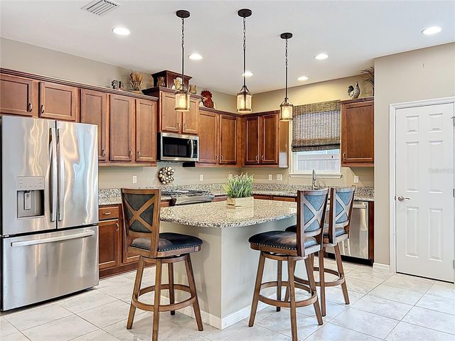 383 ALCOVE DRIVE, Groveland, FL 34736