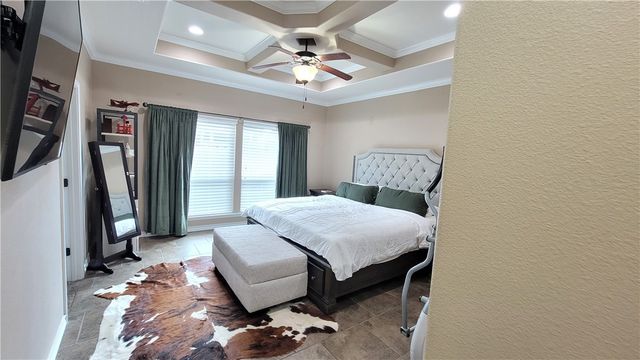 6846 Sir Moses Pl, Corpus Christi, TX 78414