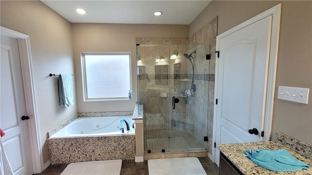 6846 Sir Moses Pl, Corpus Christi, TX 78414