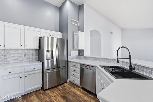 63858 E Poco Lane, Tucson, AZ 85739