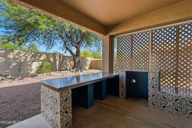 63858 E Poco Lane, Tucson, AZ 85739