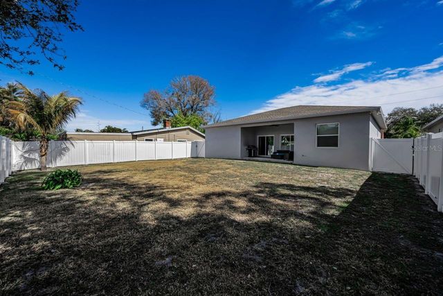 13266 CLAY AVENUE, Largo, FL 33773