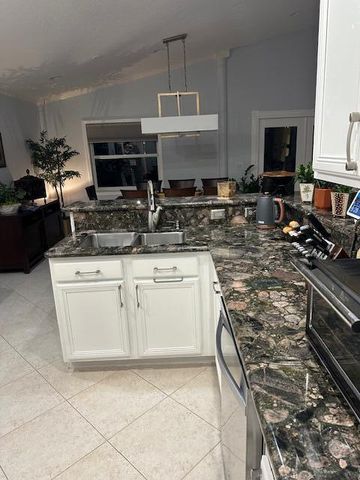 8335 Duomo Circle, Boynton Beach, FL 33472