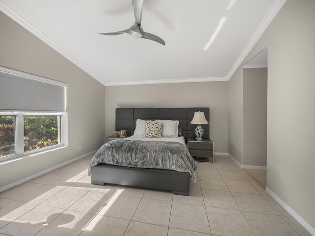 8335 Duomo Circle, Boynton Beach, FL 33472