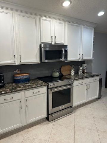 8335 Duomo Circle, Boynton Beach, FL 33472