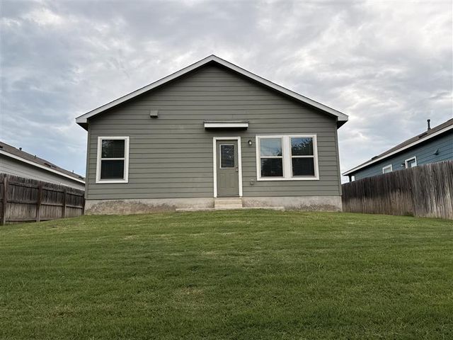 560 Big Rocky BND, Georgetown, TX 78626