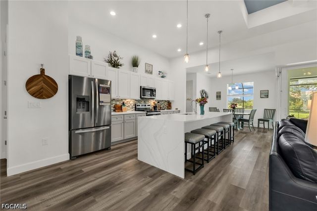 27233 Salta DR, Punta Gorda, FL 33983