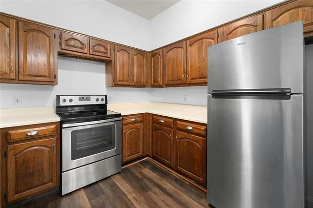 1910 Robbins PL 103, Austin, TX 78705