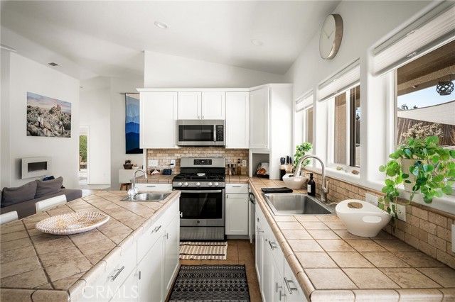 7573 Cardillo, Yucca Valley, CA 92284