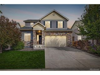 36 S Newcastle Way, Aurora, CO 80018