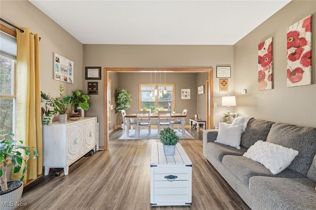 4212 Devonshire Court, Akron, OH 44321