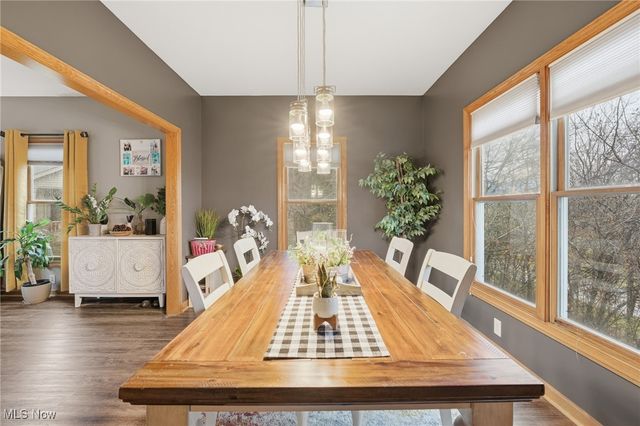 4212 Devonshire Court, Akron, OH 44321