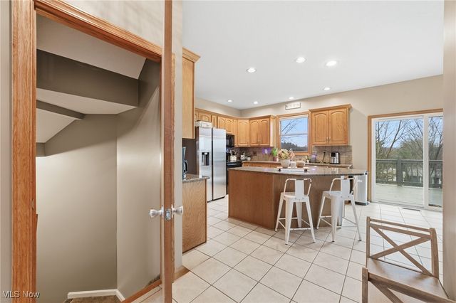 4212 Devonshire Court, Akron, OH 44321