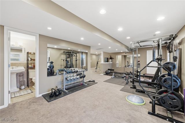 4212 Devonshire Court, Akron, OH 44321