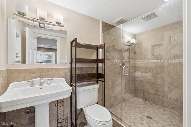 4212 Devonshire Court, Akron, OH 44321