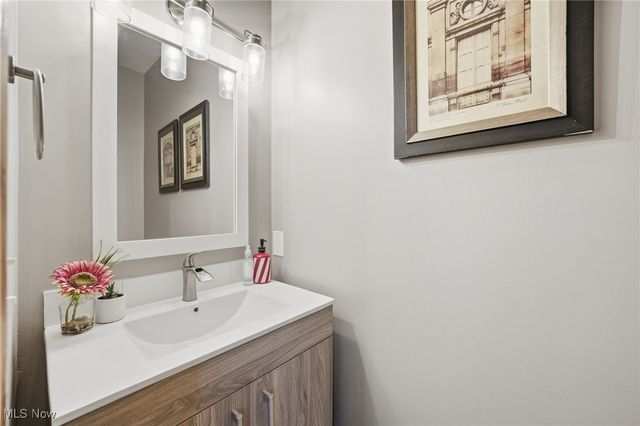 4212 Devonshire Court, Akron, OH 44321