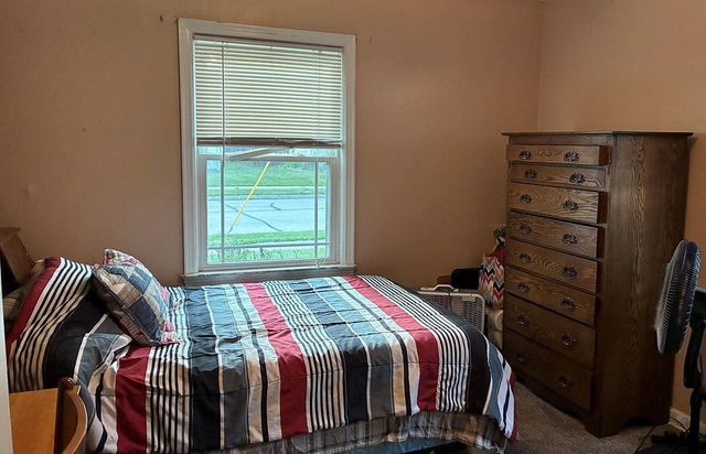1437 14TH AVENUE, Green Bay, WI 54304