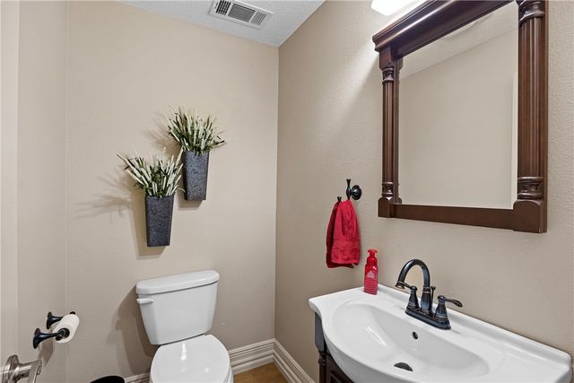 1207 E Rock Street, Morrilton, AR 72110