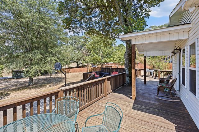 1207 E Rock Street, Morrilton, AR 72110