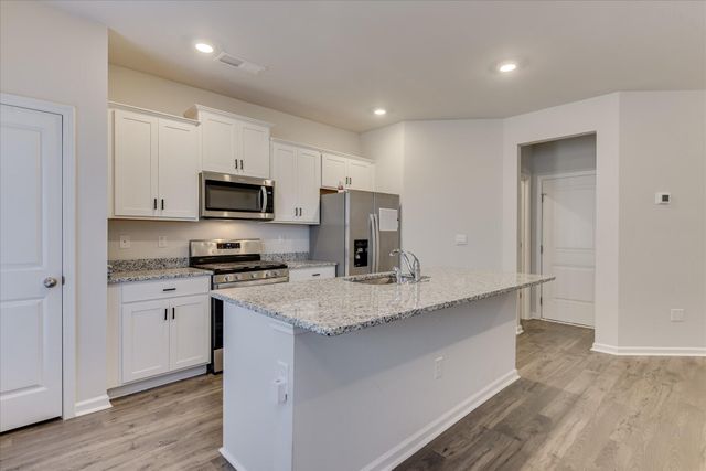 930 Quaint Parish Circle, Graniteville, SC 29829