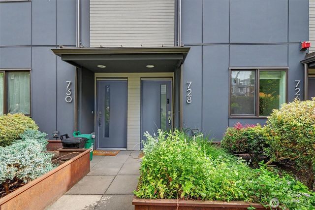 728 3rd Avenue N, Seattle, WA 98109