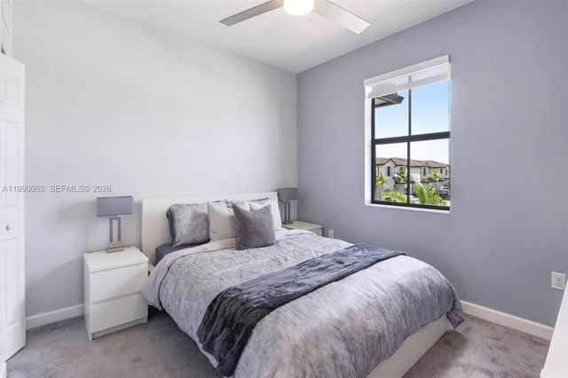 3364 W 108th St, Hialeah, FL 33018