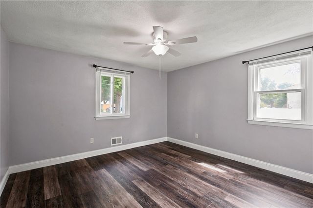 224 Trent Avenue, Warwick, RI 02889