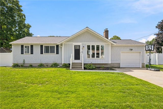 224 Trent Avenue, Warwick, RI 02889