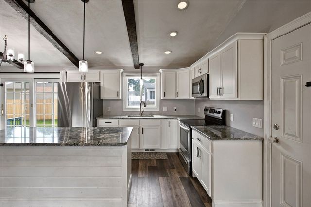 224 Trent Avenue, Warwick, RI 02889