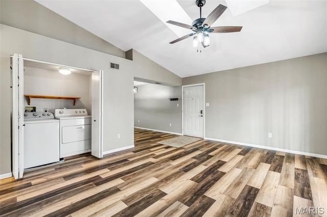 1408 Summertree Springs Avenue L, Valley Park, MO 63088