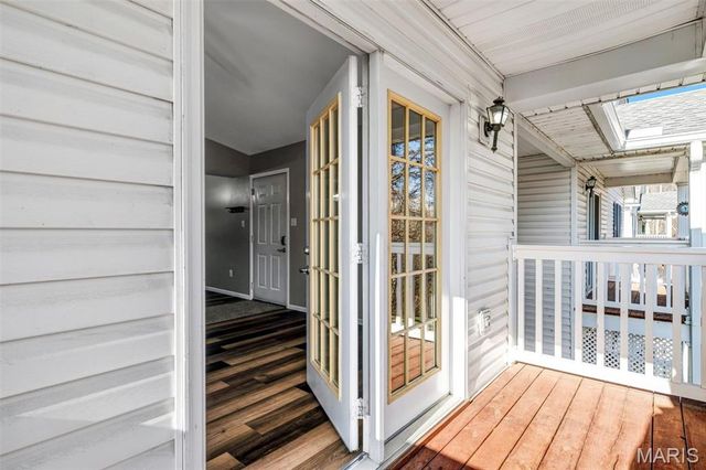 1408 Summertree Springs Avenue L, Valley Park, MO 63088