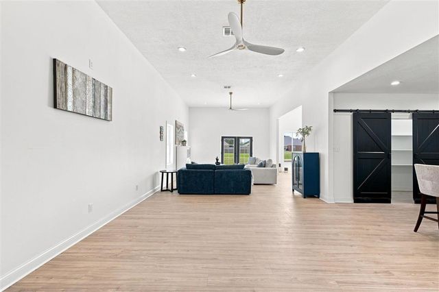 2455 Quince Micheal Lane, Lake Charles, LA 70605