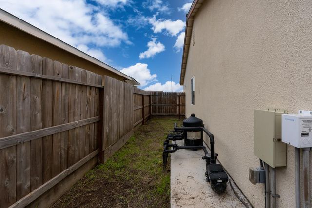 756 Marcelina Court, Merced, CA 95341