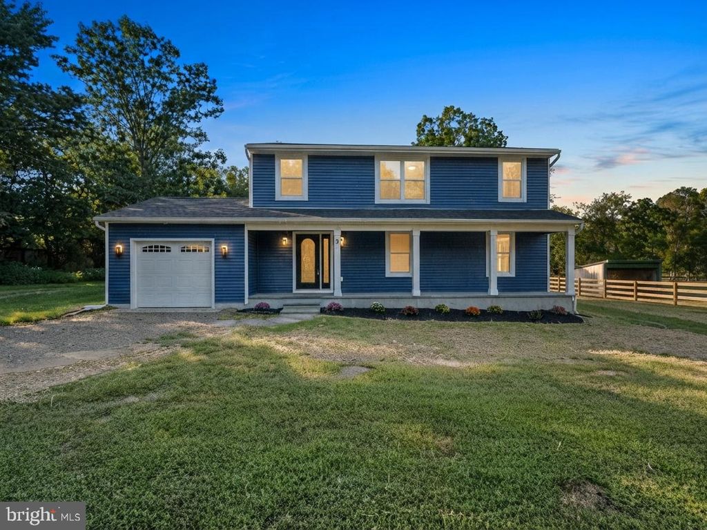 3 E CAINES DR, CREAM RIDGE, NJ 08514 — photo 2